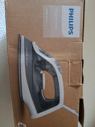 Plancha Philips 2000 Series sin usar