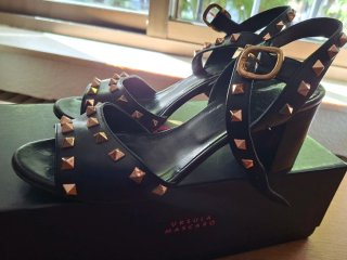 Sandalias Ursula Mascaró Tachuelas Doradas