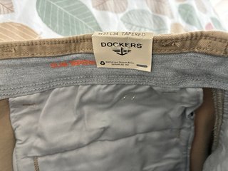 Pantalones Dockers