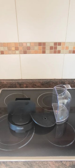 Cafetera Nespresso DeLonghi