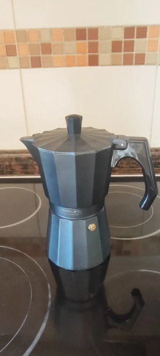 Cafetera Nespresso DeLonghi
