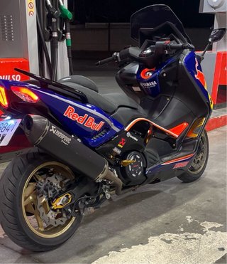 Yamaha T Max 530 Iron Max Maxi Scooter