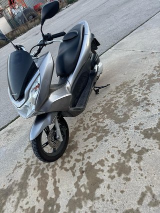 Honda PCX 125cc año 2012