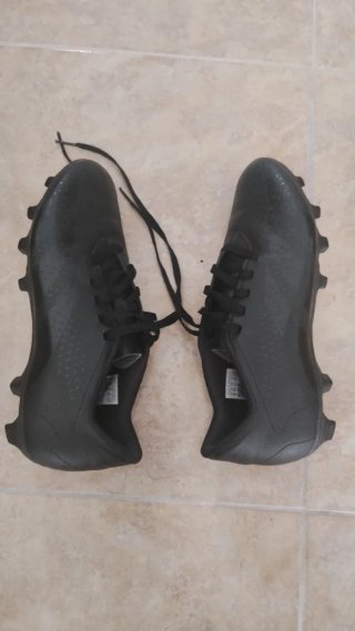Botas de fútbol Adidas Negras