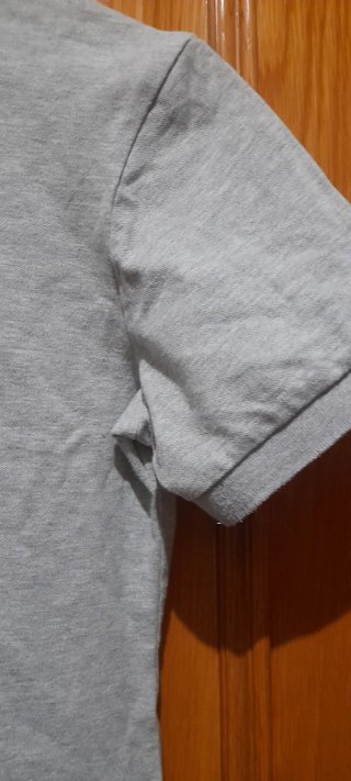 Vestido tipo polo gris