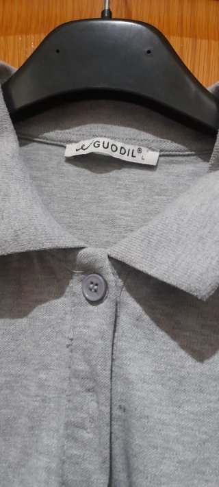 Vestido tipo polo gris