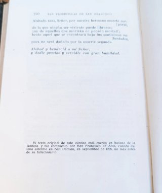 Libros antiguos a 6.95€ la unidad.