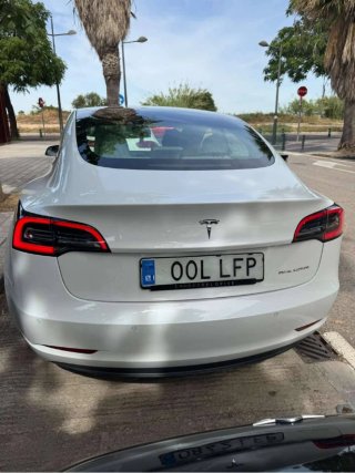 Tesla Model 3 2020