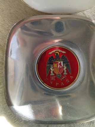 Lote Francisco Franco: Botella, Taza y Cenicero