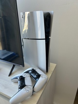 Playstation 5 con Lector + Mando + Caja