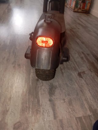Cargador AMC Patinete Eléctrico NAVEE N65