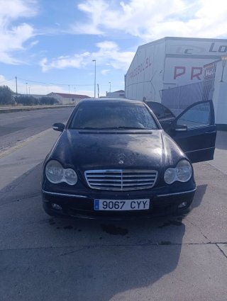 Mercedes-Benz cdi 2004