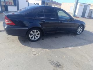 Mercedes-Benz cdi 2004