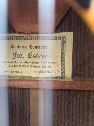 Instrumento musical de cuerdas