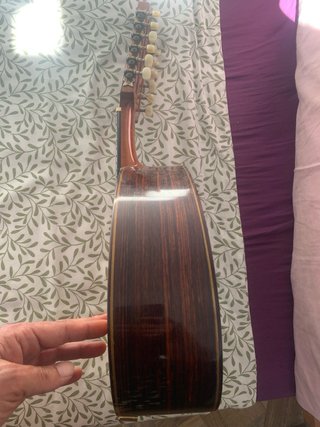 Instrumento musical de cuerdas