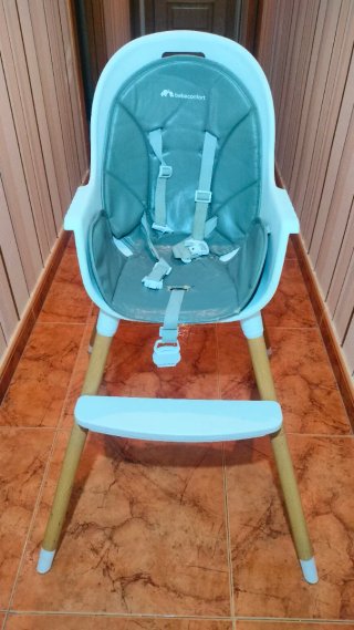 Trona Bebeconfort gris y blanca