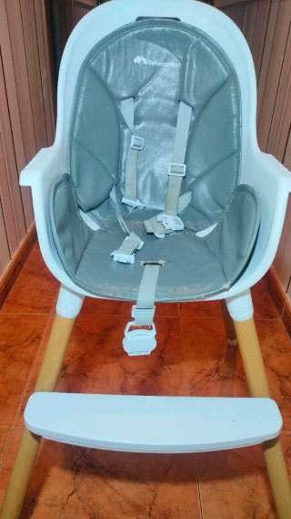 Trona Bebeconfort gris y blanca