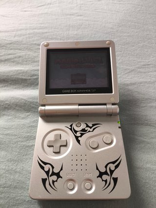Nintendo Game Boy Advance SP (Edición Tribal)