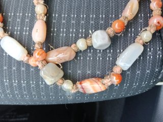 Collar piedras naturales antiguo