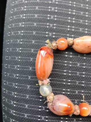 Collar piedras naturales antiguo