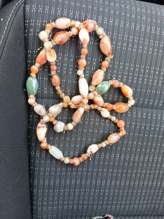 Collar piedras naturales antiguo