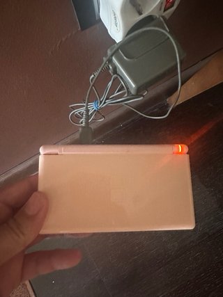 Nintendo DS Lite Rosa con cargador