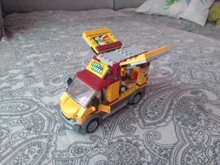 Lego City 60150 Camión de Pizza