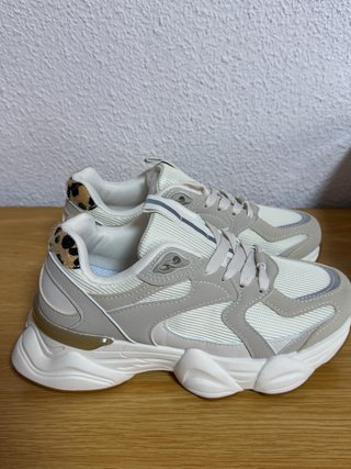 Zapatillas running bloques color cordón