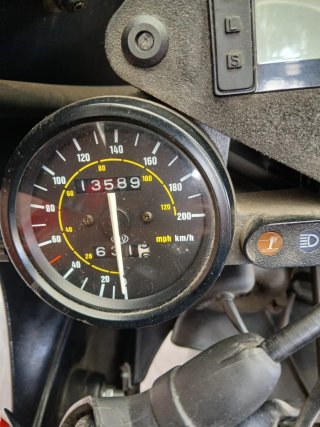 Aprilia Moto de Circuito Negra/rojo y naranja
