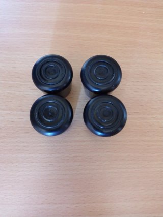 Punte Gomma Nere per Gambe Sedie lotto 4 + 4 pezzi