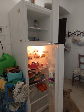 Frigorífico Edesa 2m alto. Olivares, Sevilla