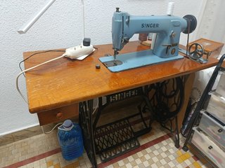 Máquina de Coser Singer Azul