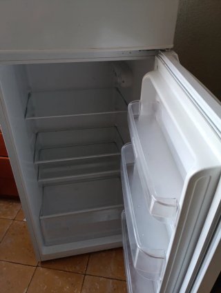 Nevera blanca