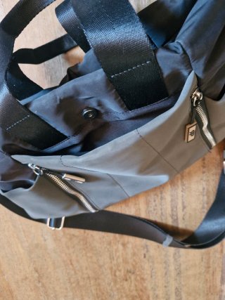 Bolso Parfois Negro y Gris Mediano