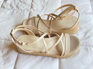 Sandalias cuña esparto beige