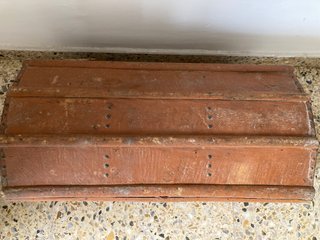 Baúl antiguo de madera para restaurar