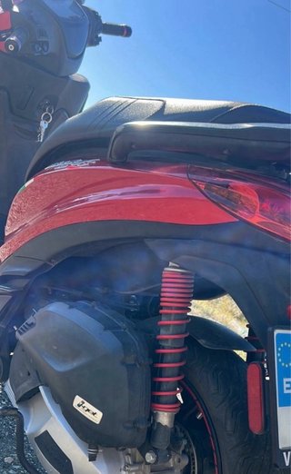 Piaggio Medley 125 S Sport Roja