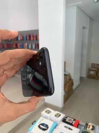 iPhone 11 Negro Espacial