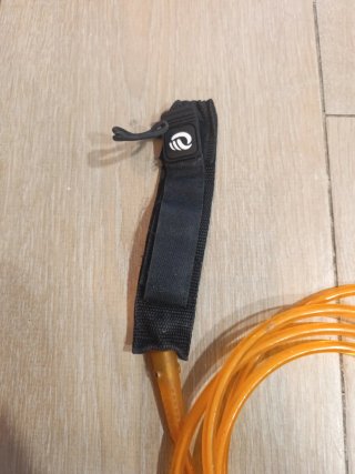 Leash para surf naranja