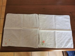 2 fazzoletti in tela lino leggero anni 40/50