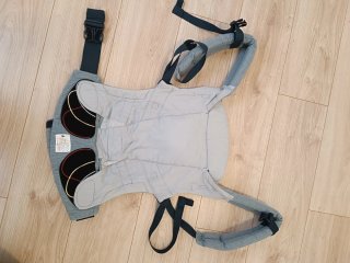 Mochila Ergobaby Adapt Portabebés
