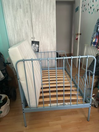 Cama infantil IKEA