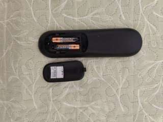 Mando Sky Pro UHD URC168006-00R00