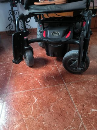 Silla de ruedas eléctrica Quickeie + cargador