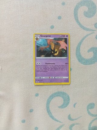 Cartas Pokémon Yveltal, Drampa, Gourgeist, Zygarde