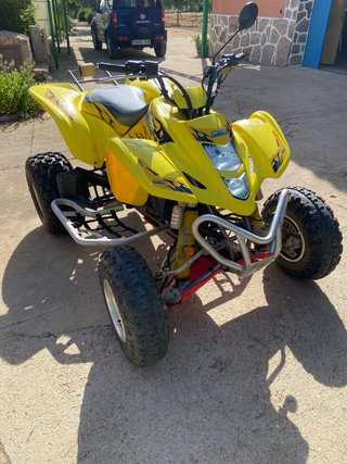 Suzuki LTZ 400 Quad