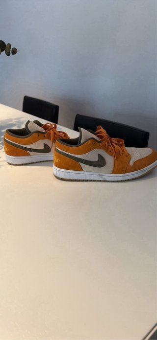 Nike Air Jordan 1 Low SE Talla 42.5