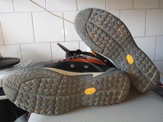 Botas Barrancos Bestard + Escarpines Seland 45,5