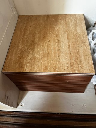 23 Baldosas 30x30 Travertino