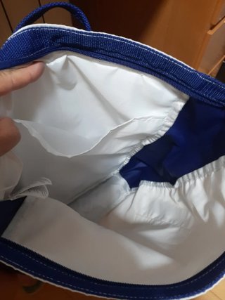 Mochila plana Adidas Real Madrid.